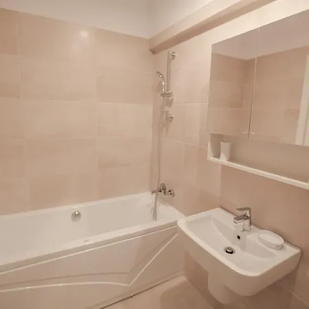 City Center Unirii Studio * Bukarest